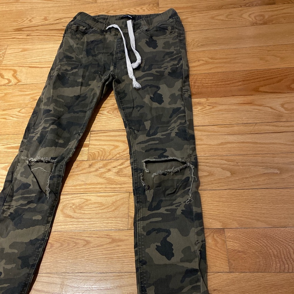 fashion nova camo jogger jeans